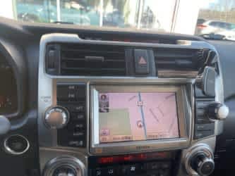 Thumbnail: 2010 Toyota 4Runner - 20