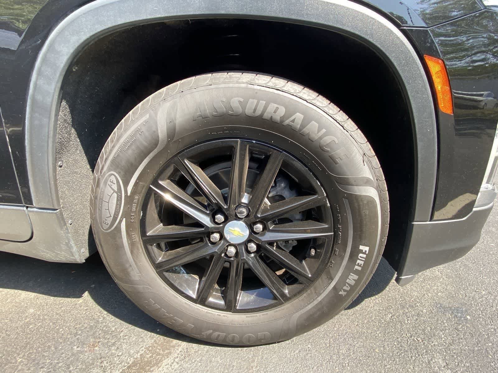 Thumbnail: 2022 Chevrolet Traverse - 4