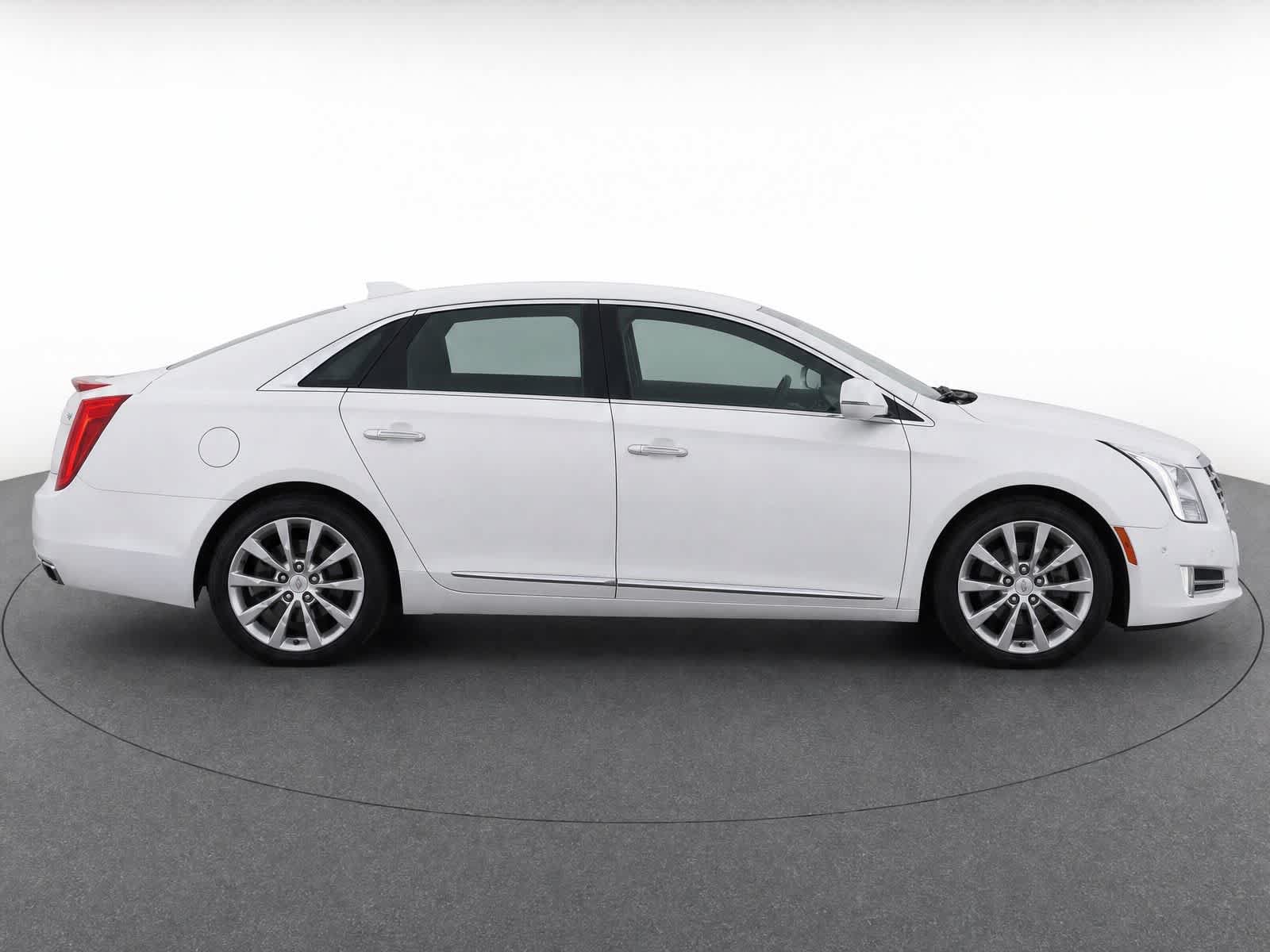 Thumbnail: 2017 Cadillac XTS - 8
