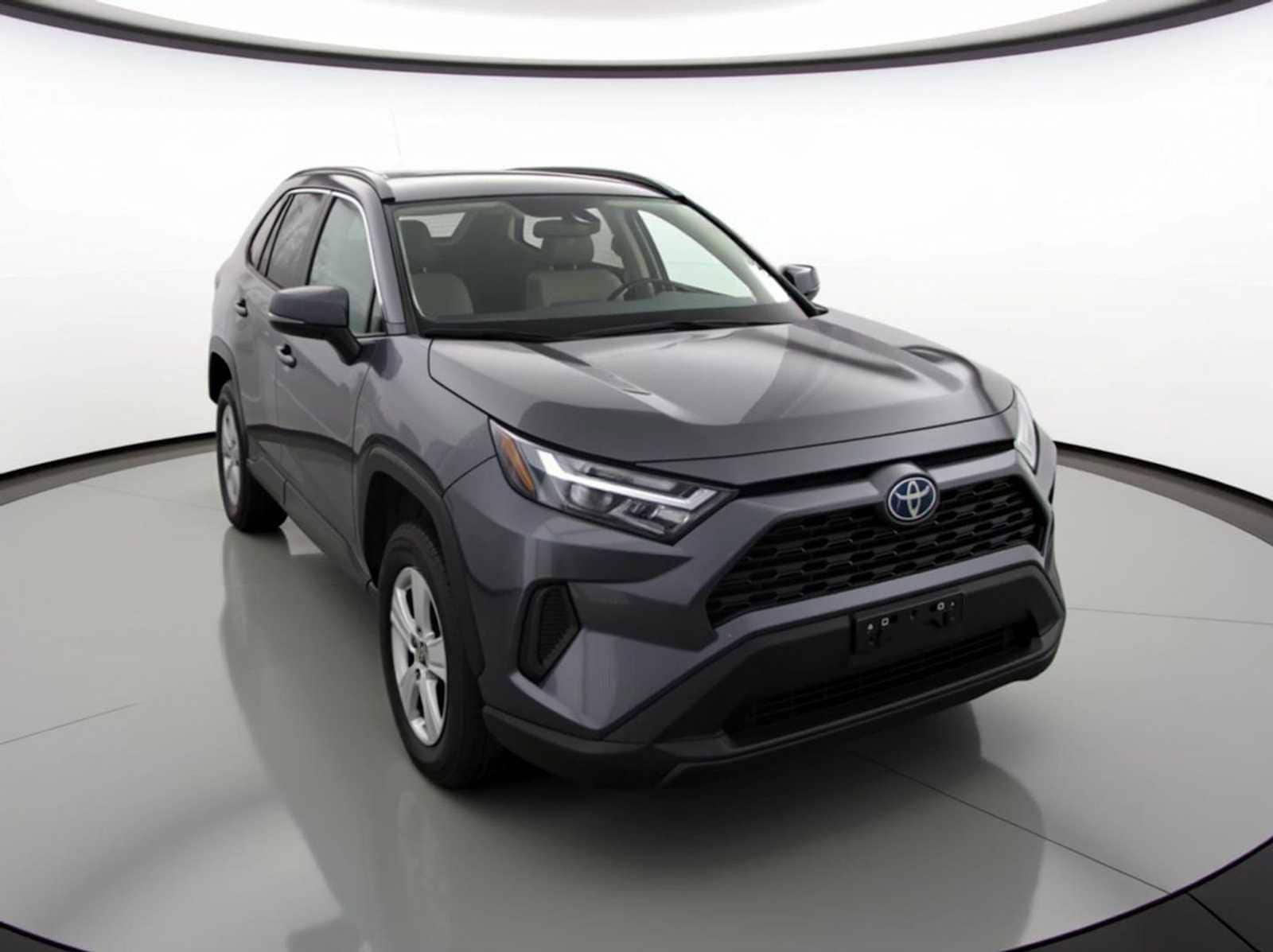 Used 2024 Toyota RAV4 XLE with VIN 2T3P1RFVXRC454849 for sale in Kansas City