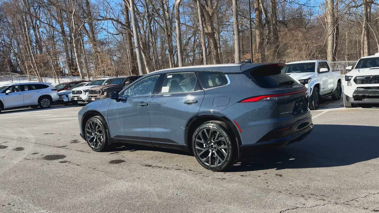 Thumbnail: 2026 Toyota Crown Signia - 6