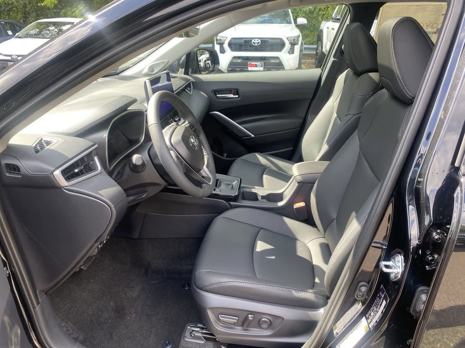 Thumbnail: 2026 Toyota Corolla Cross - 27