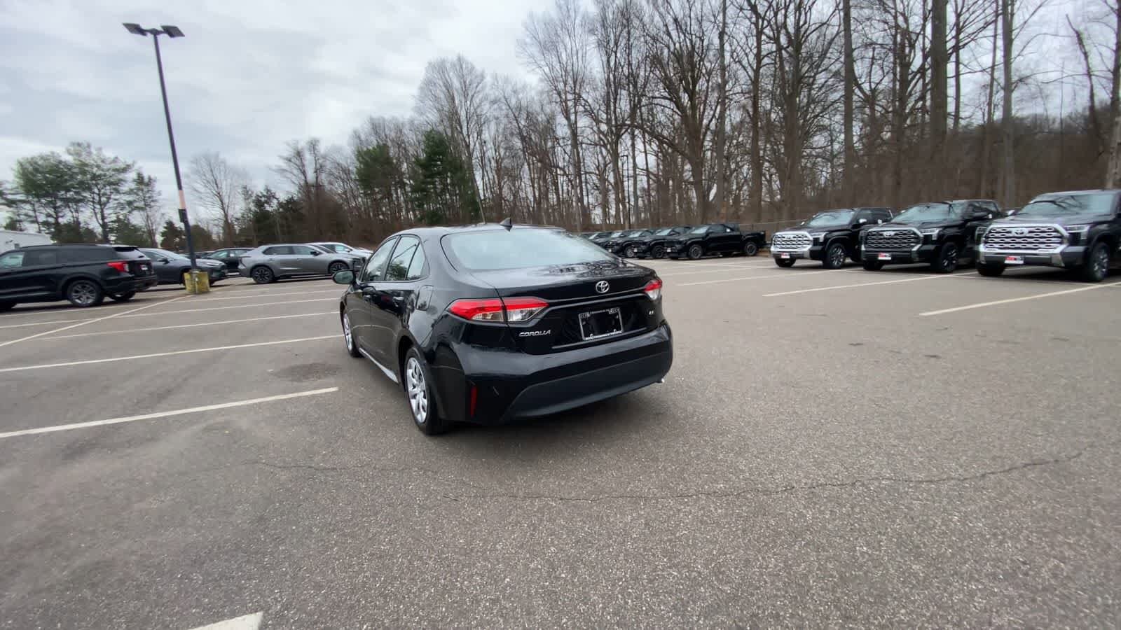 Thumbnail: 2025 Toyota Corolla - 11