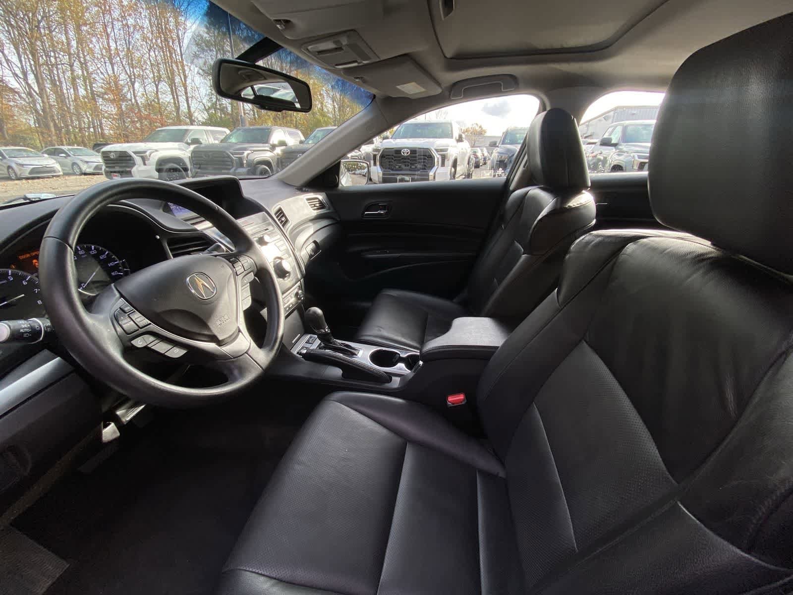 Thumbnail: 2013 Acura ILX - 23