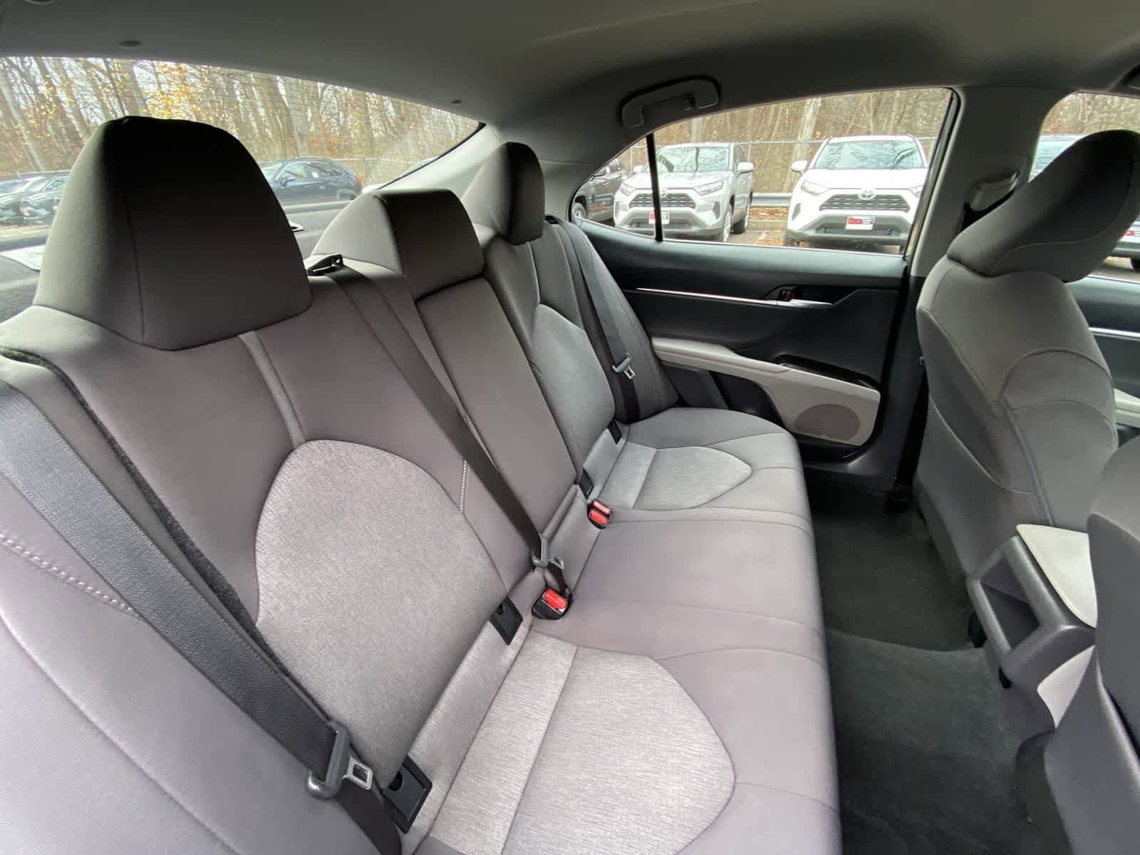 Thumbnail: 2023 Toyota Camry - 31