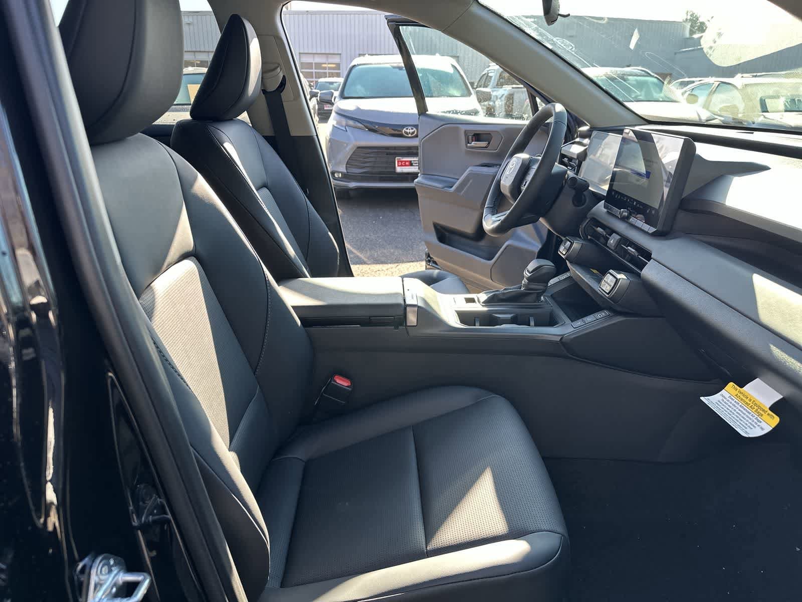 Thumbnail: 2026 Toyota RAV4 - 31