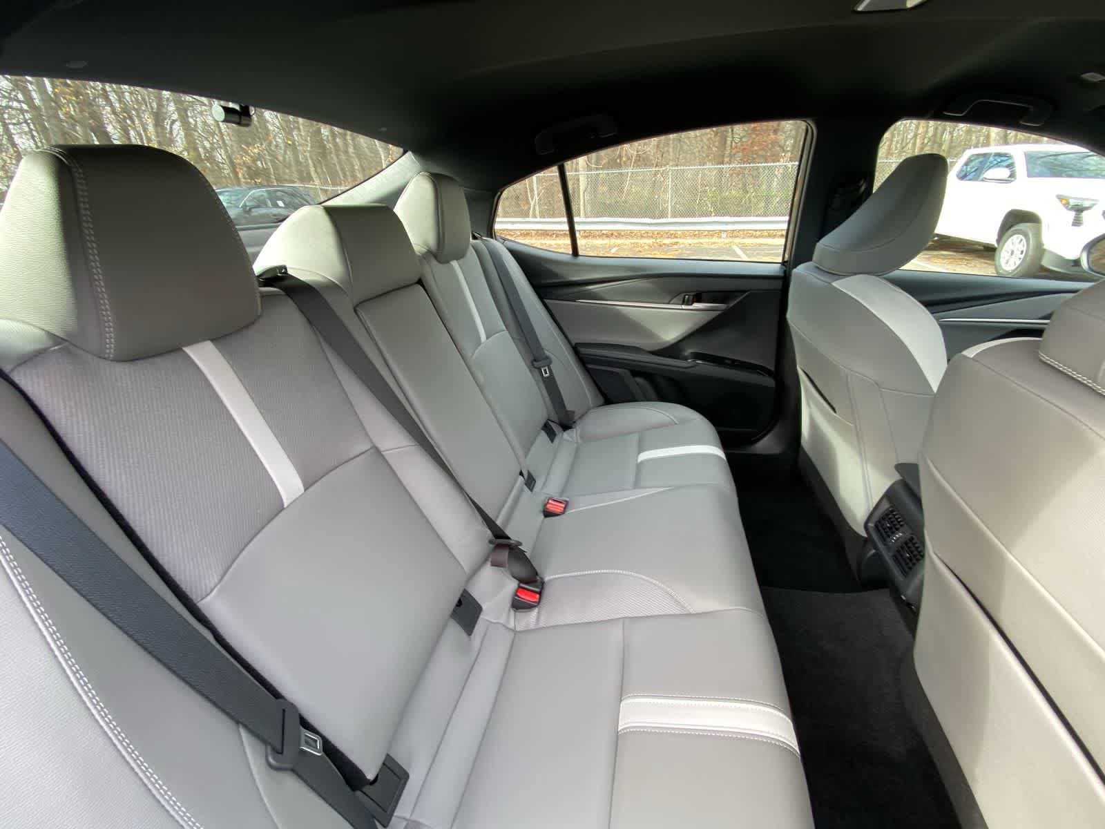 Thumbnail: 2025 Toyota Camry - 29