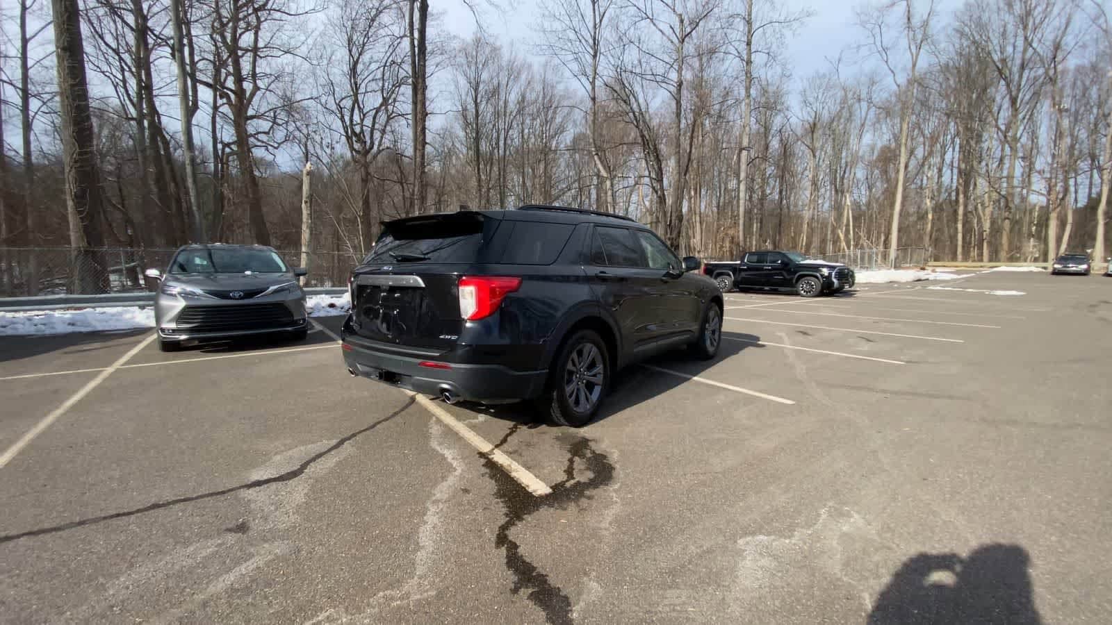 Thumbnail: 2023 Ford Explorer - 16