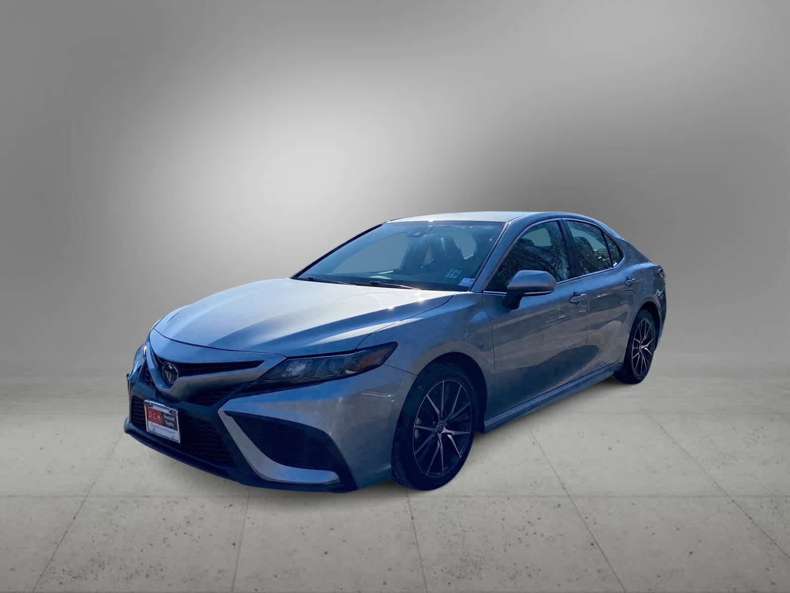 Thumbnail: 2023 Toyota Camry - 9