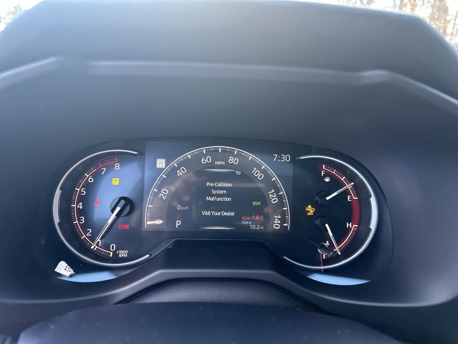 Thumbnail: 2025 Toyota RAV4 - 19