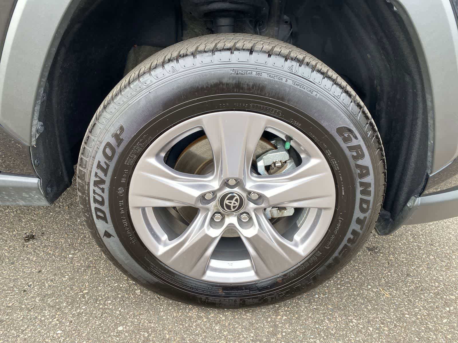 Thumbnail: 2025 Toyota RAV4 - 19