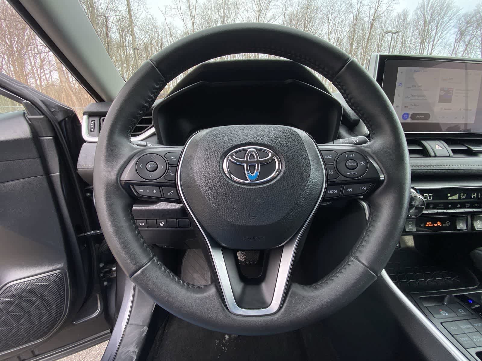 Thumbnail: 2024 Toyota RAV4 - 25