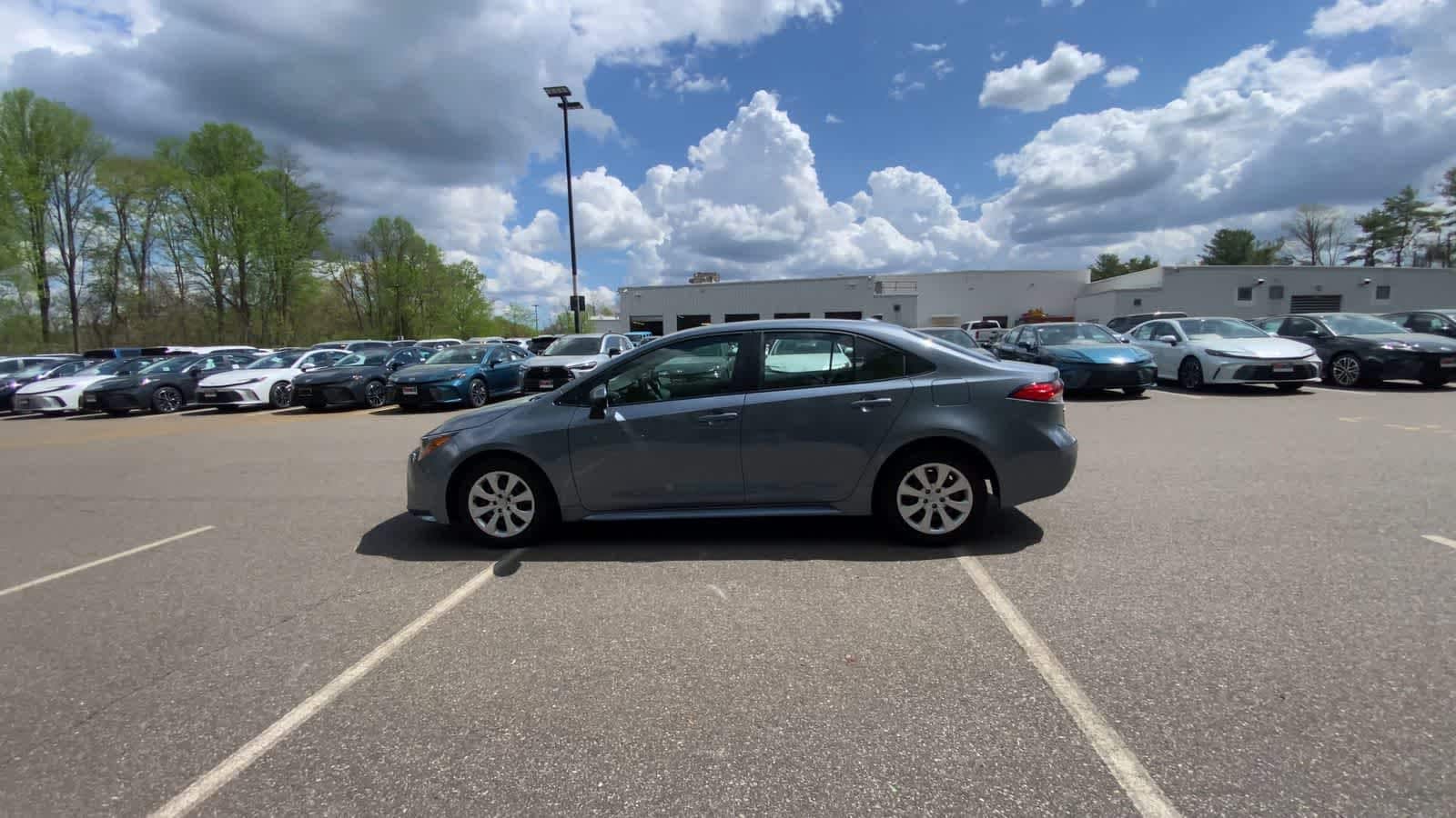 Thumbnail: 2025 Toyota Corolla - 7