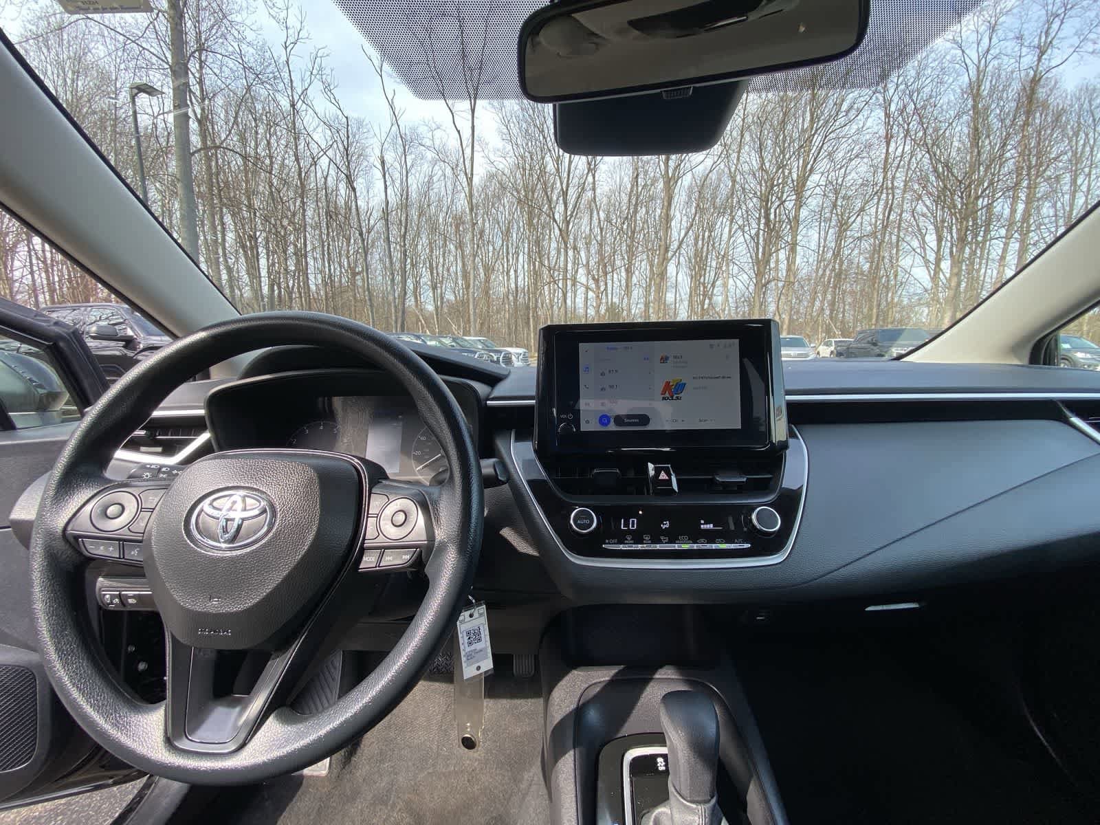 Thumbnail: 2025 Toyota Corolla - 18