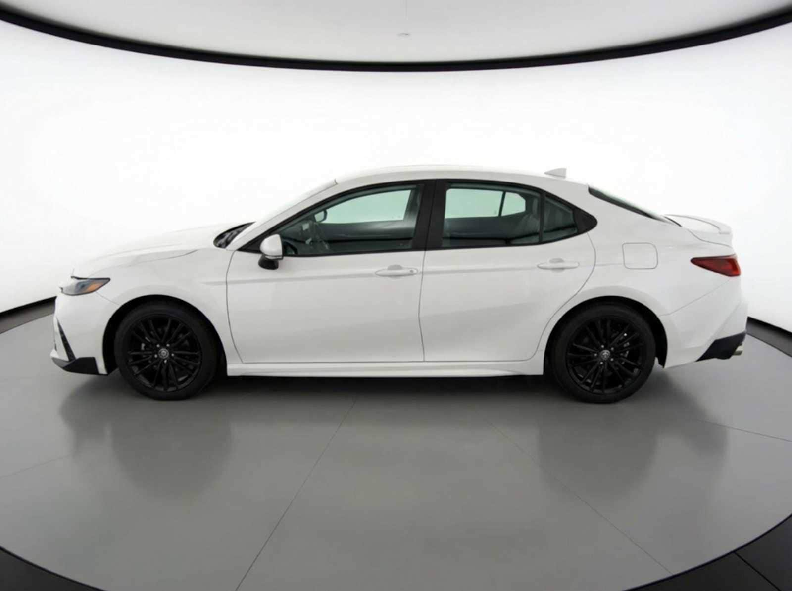 Thumbnail: 2025 Toyota Camry - 5