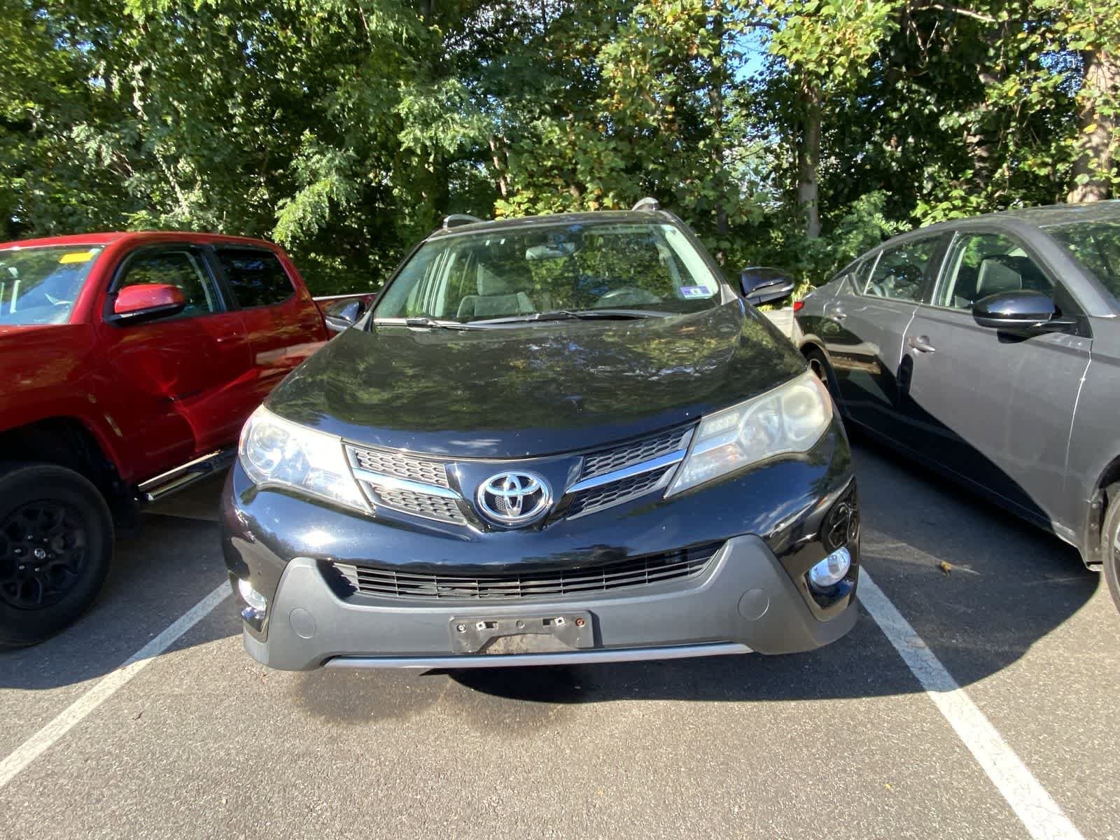 Thumbnail: 2015 Toyota RAV4 - 2
