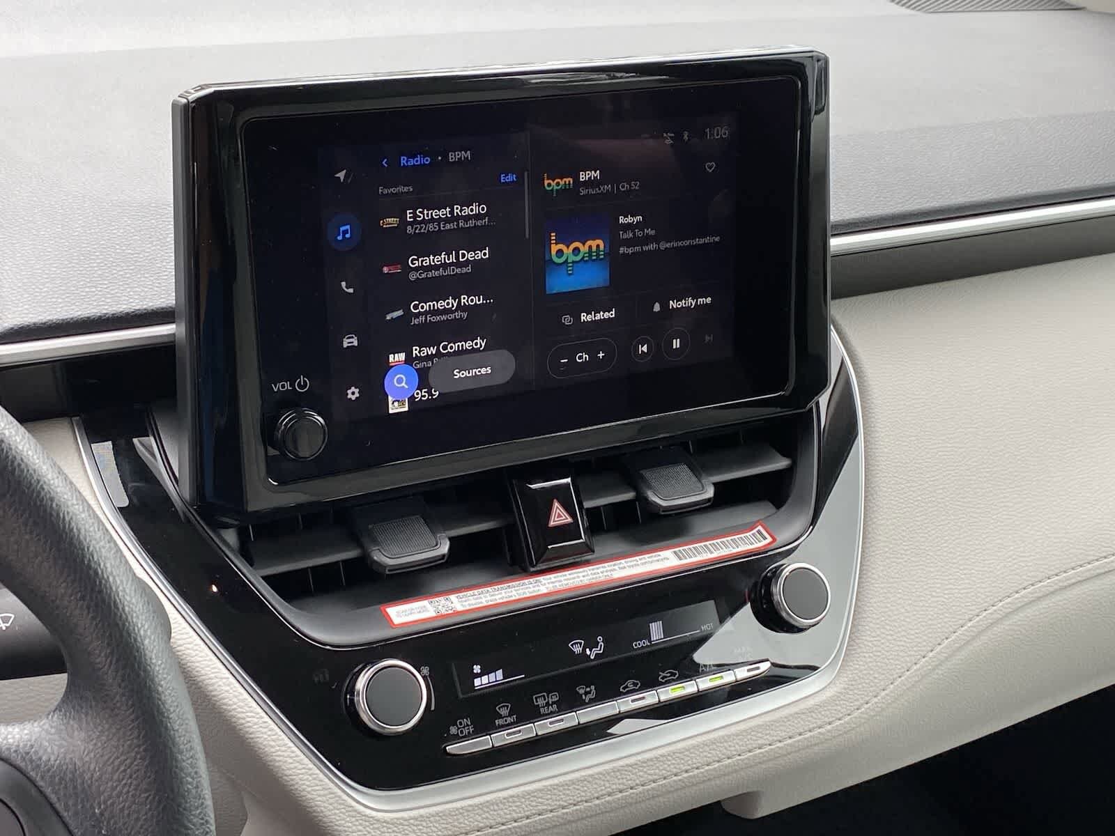 Thumbnail: 2026 Toyota Corolla Cross - 29