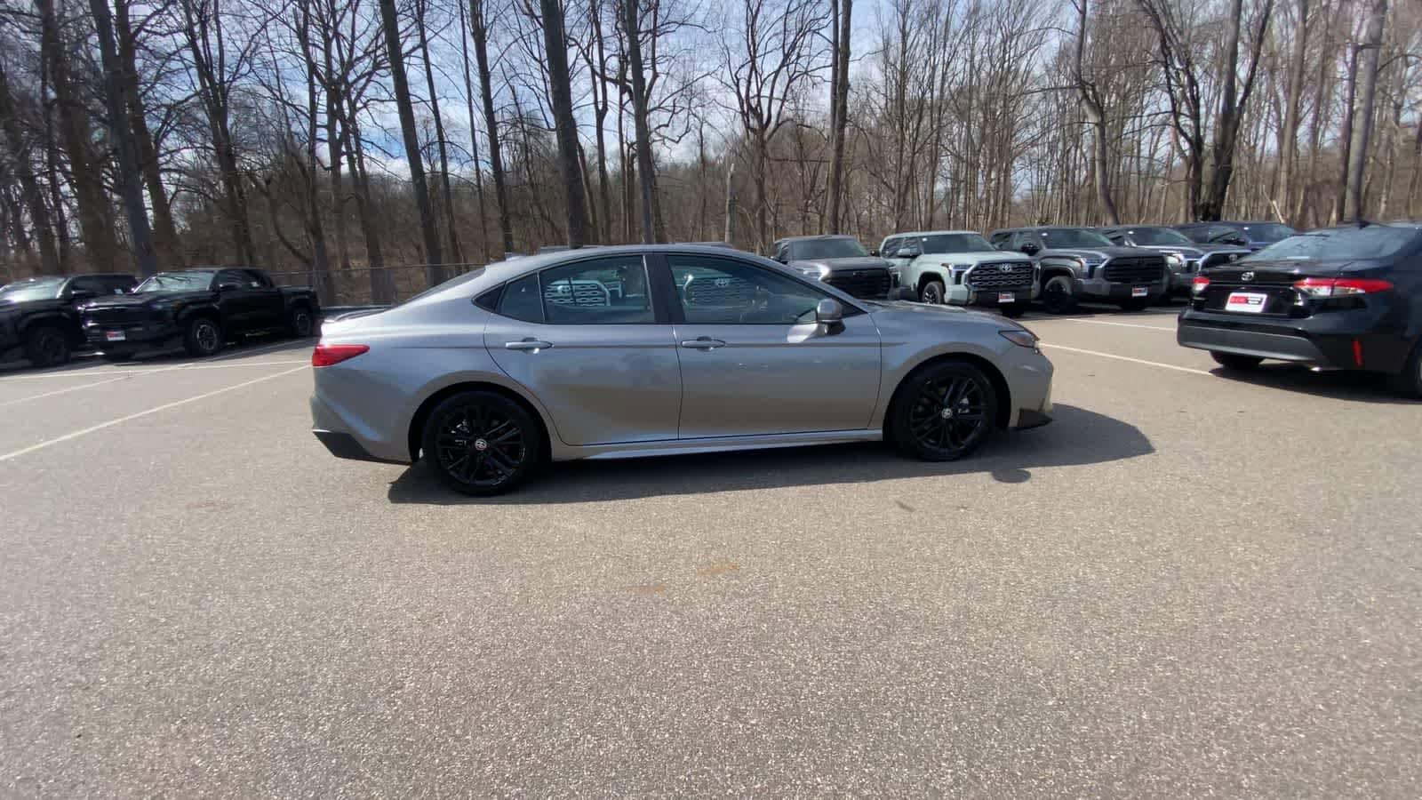 Thumbnail: 2025 Toyota Camry - 9