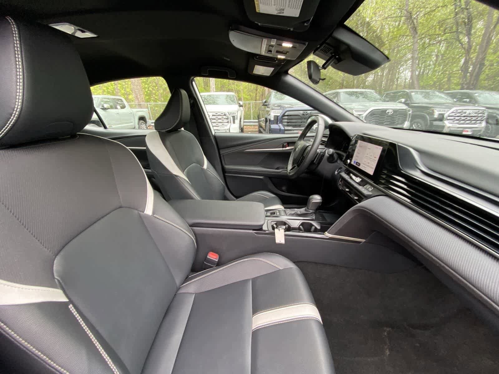 Thumbnail: 2025 Toyota Camry - 49