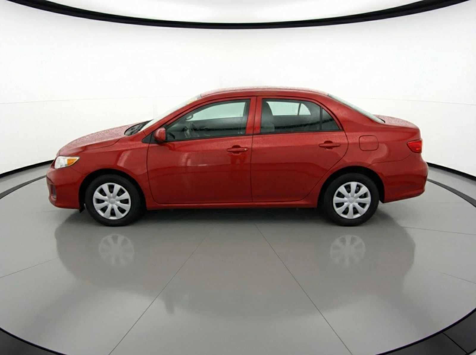 Thumbnail: 2013 Toyota Corolla - 6