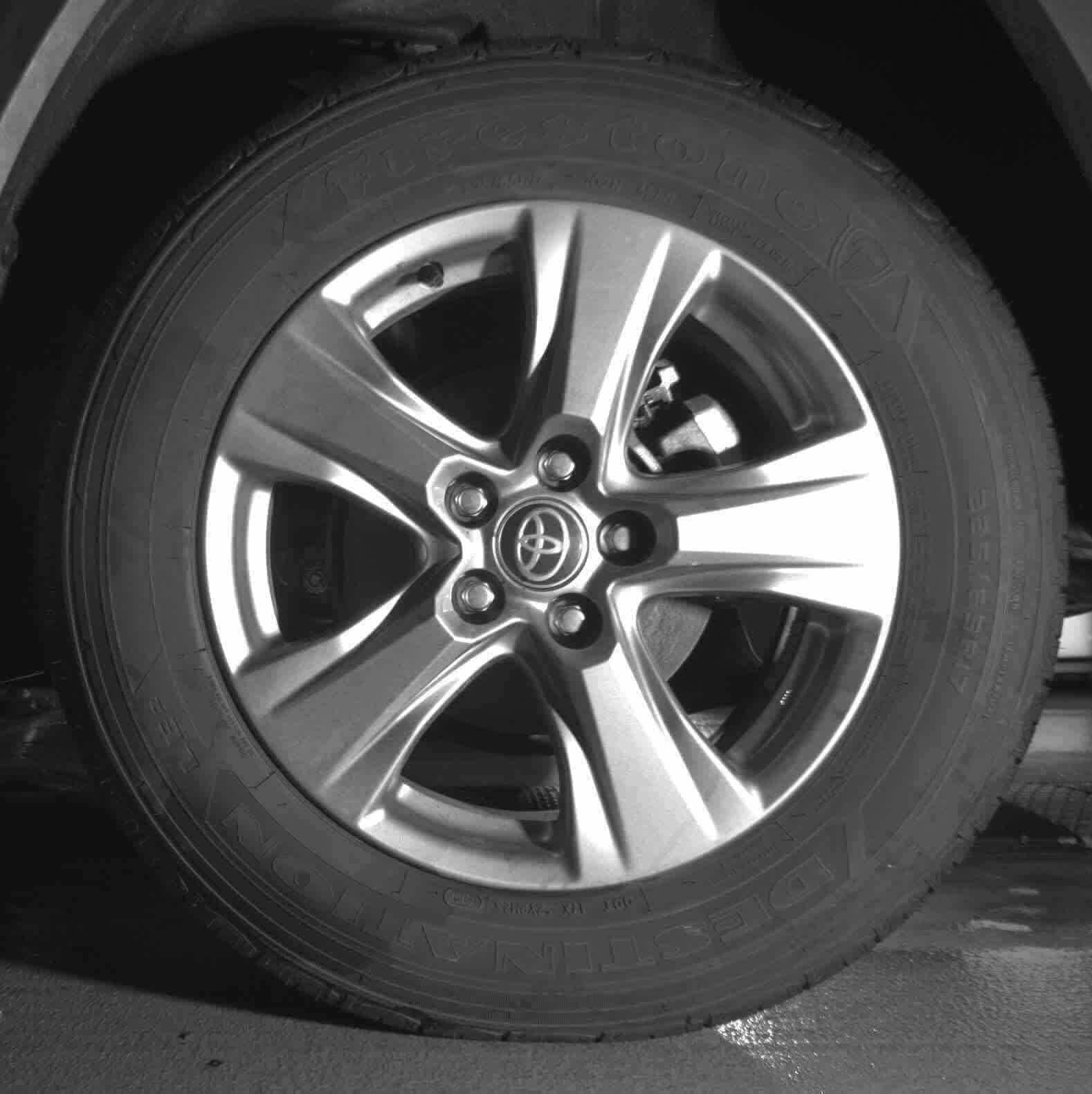 Thumbnail: 2025 Toyota RAV4 - 12