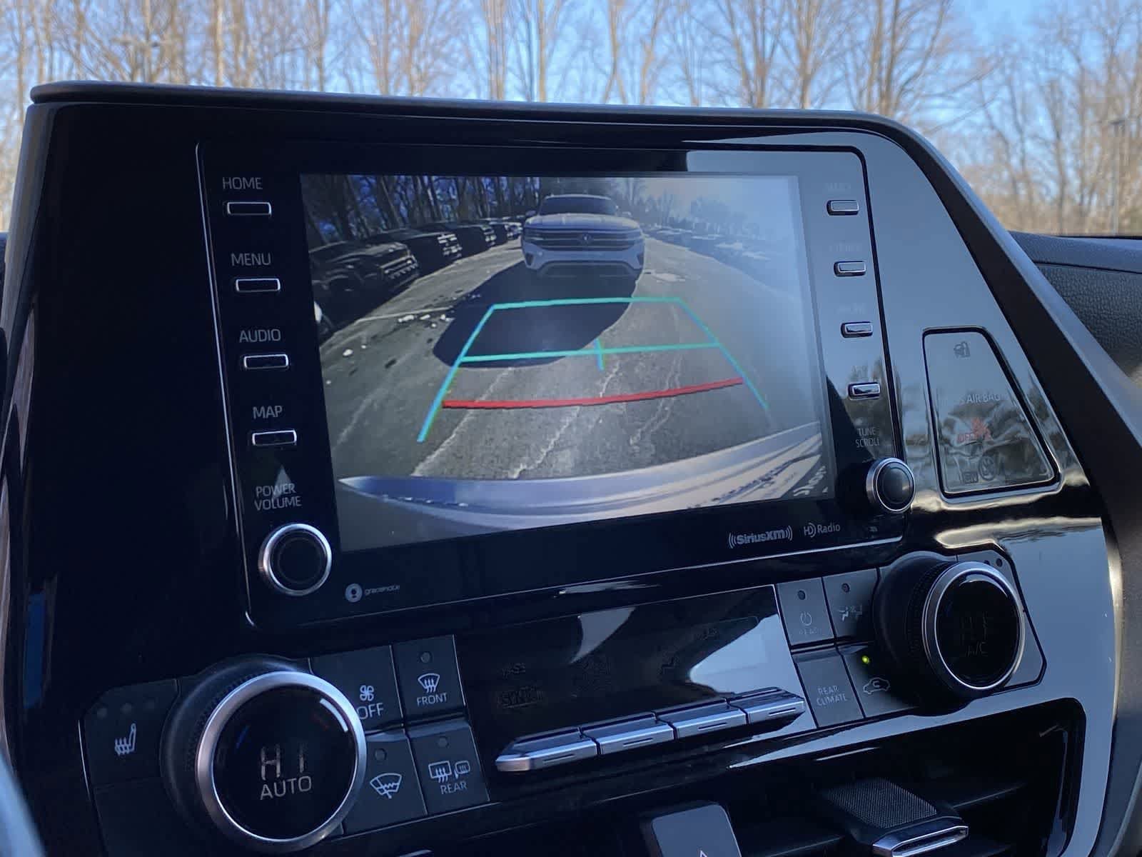 Thumbnail: 2021 Toyota Highlander - 33