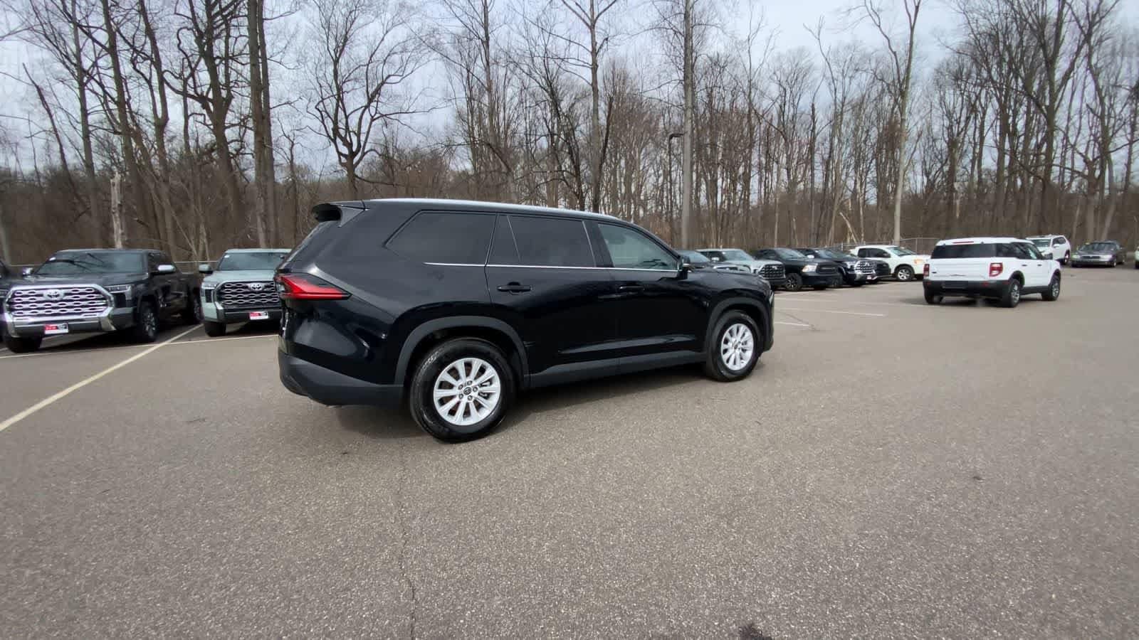 Thumbnail: 2025 Toyota Grand Highlander - 2