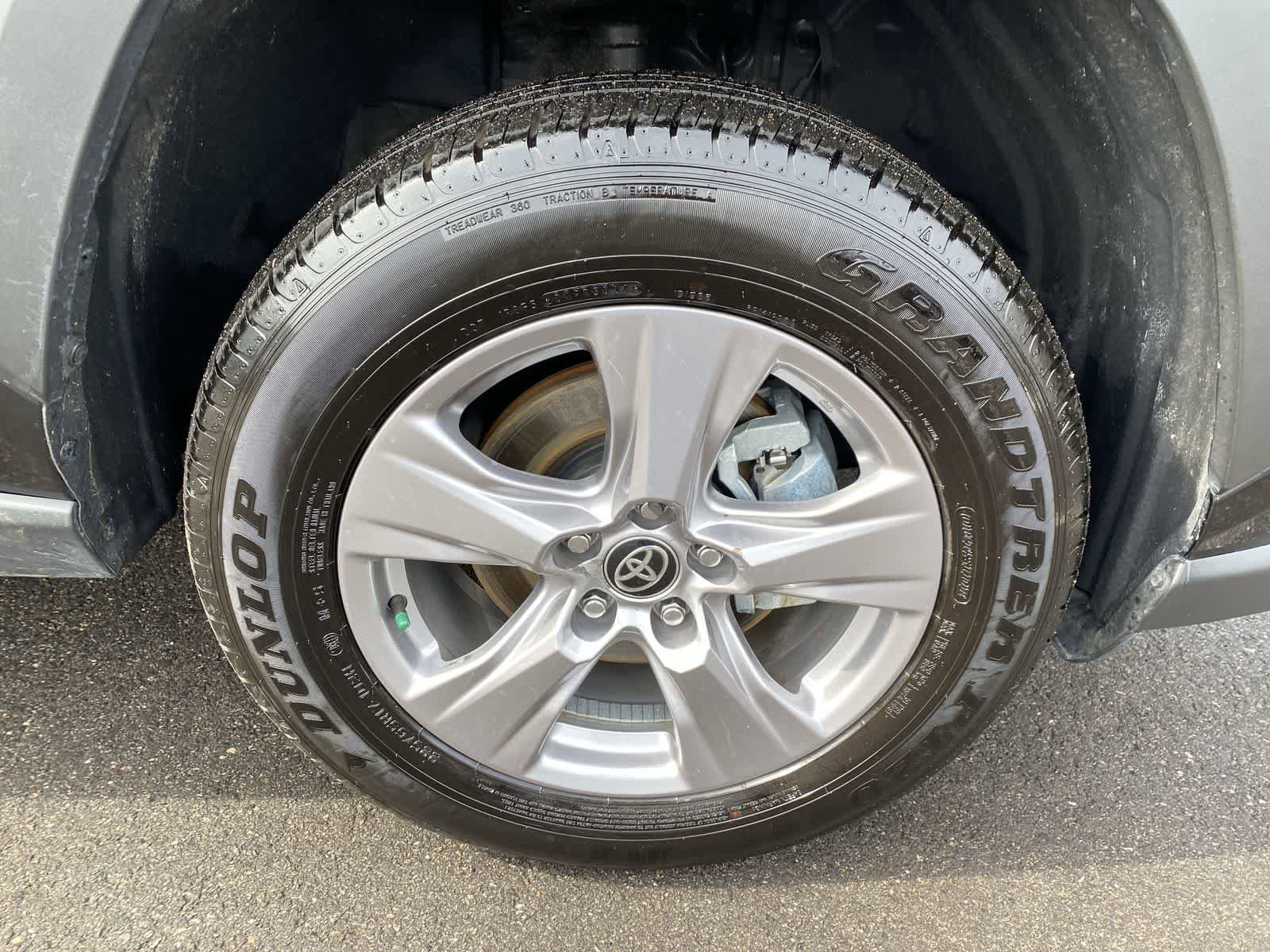 Thumbnail: 2025 Toyota RAV4 - 14