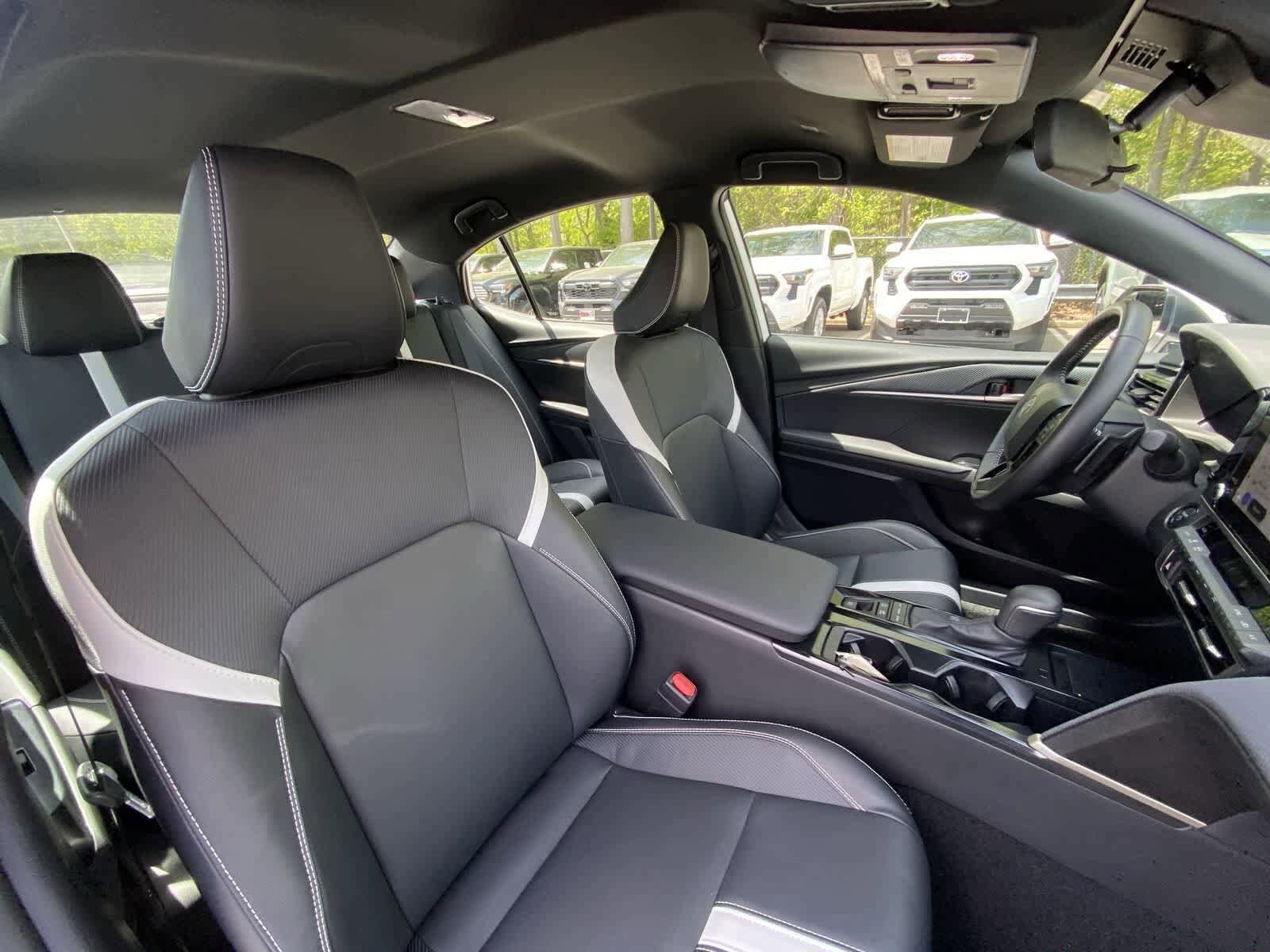 Thumbnail: 2025 Toyota Camry - 41