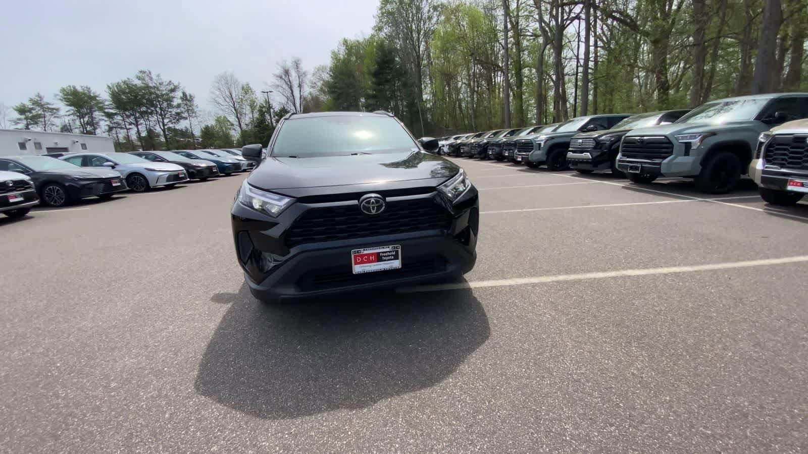 Thumbnail: 2025 Toyota RAV4 - 6