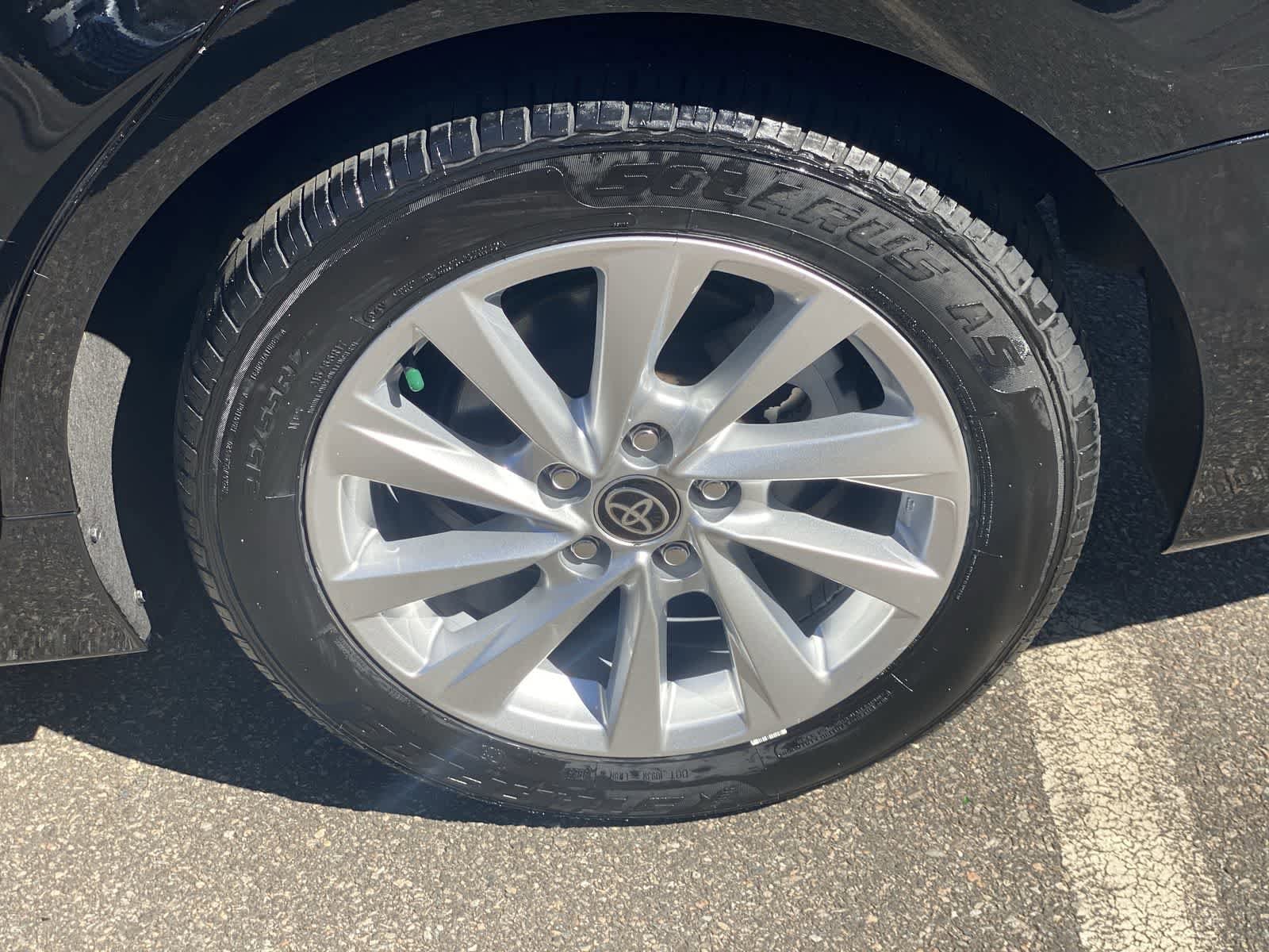 Thumbnail: 2024 Toyota Camry - 16