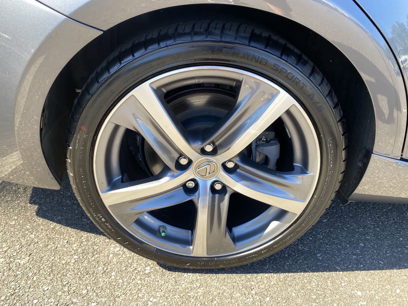 Thumbnail: 2020 Lexus IS - 13