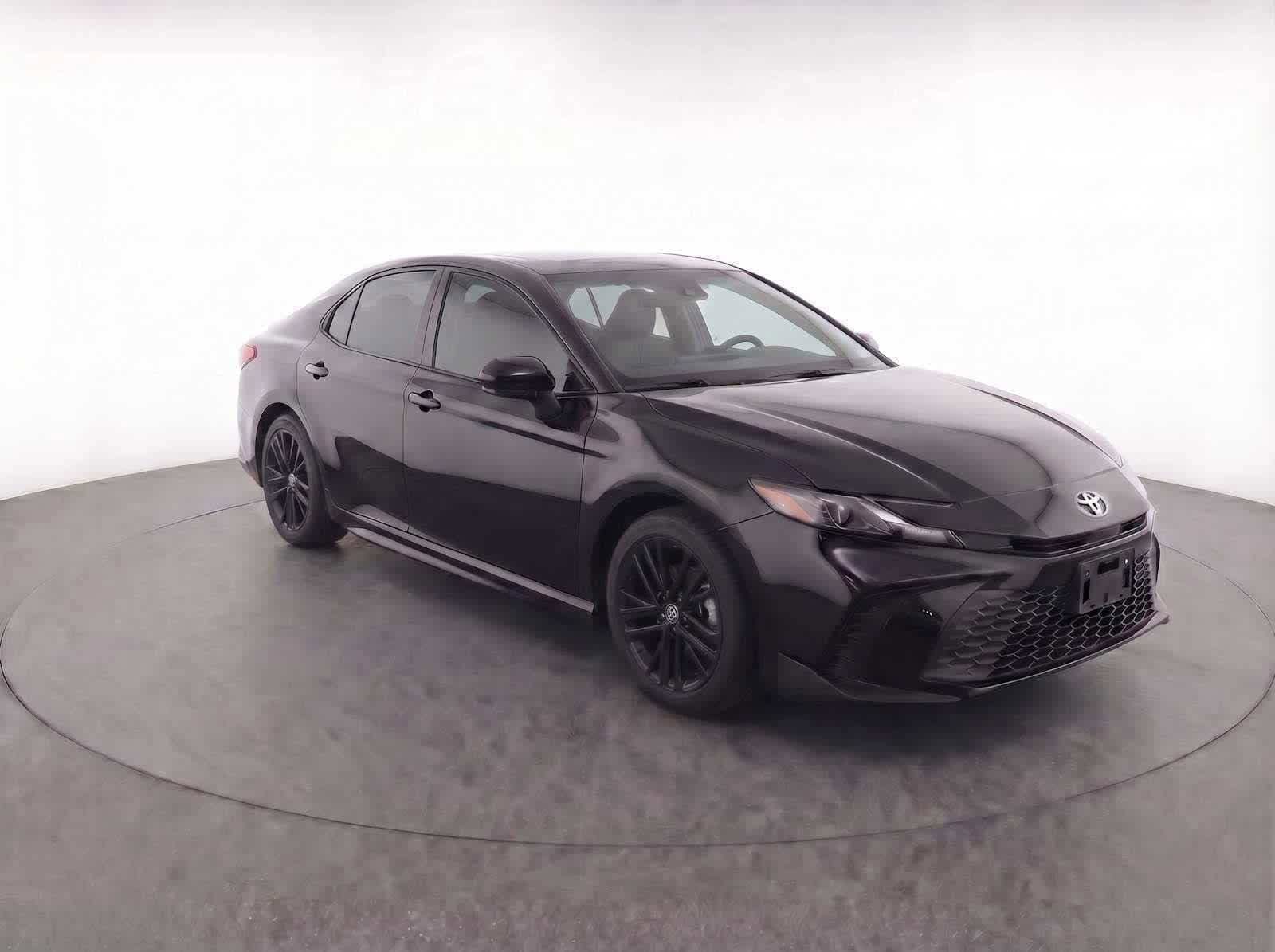 Thumbnail: 2025 Toyota Camry - 4