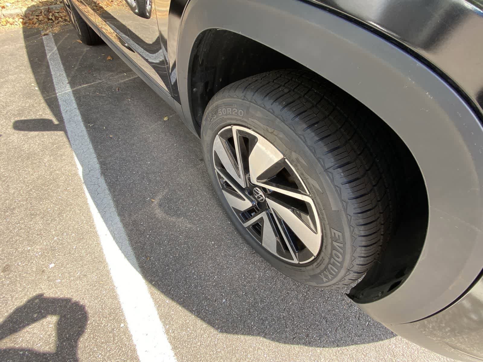 Thumbnail: 2024 Volkswagen Atlas - 4