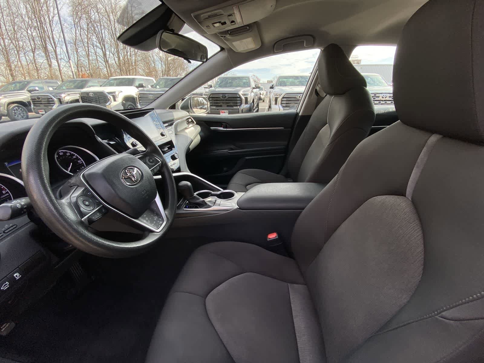 Thumbnail: 2023 Toyota Camry - 23