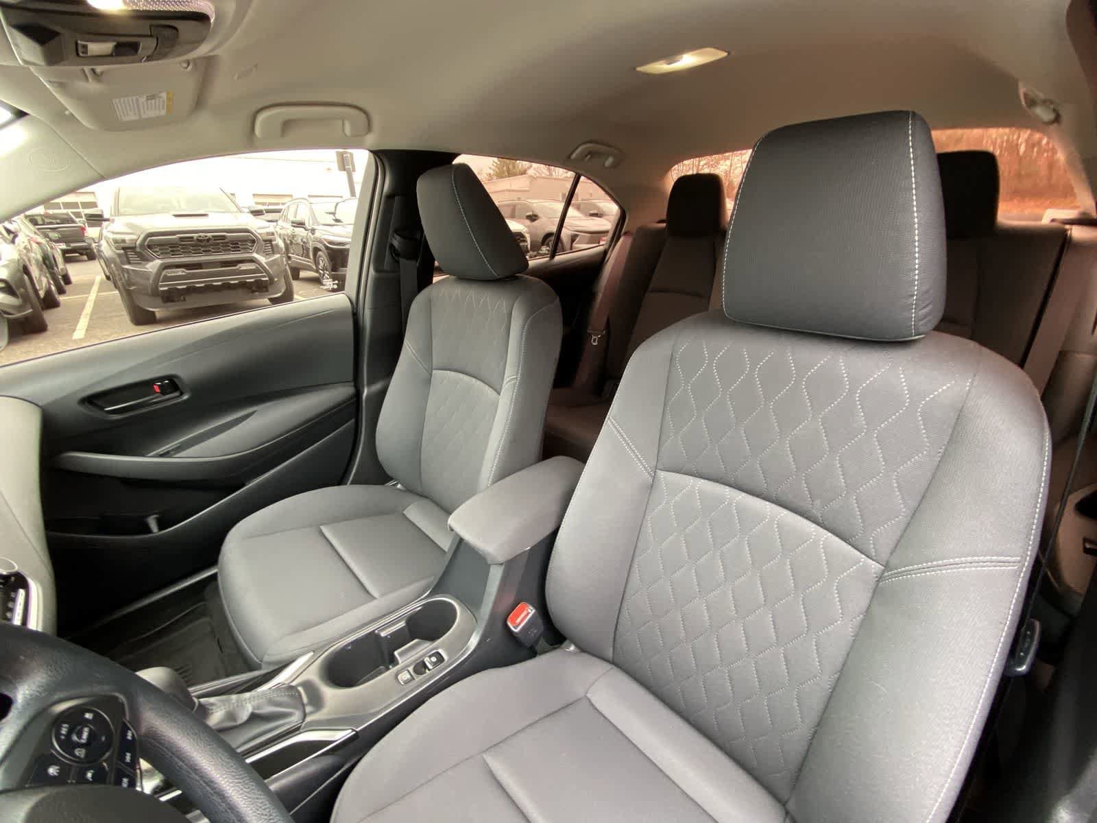 Thumbnail: 2023 Toyota Corolla - 17