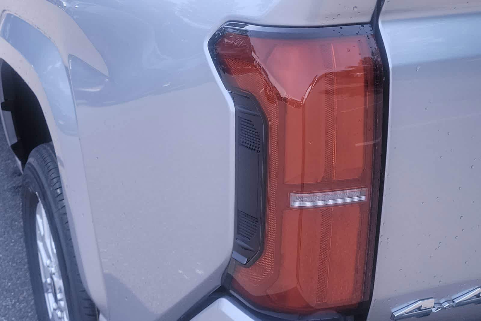 2025 Toyota Tacoma SR5 15