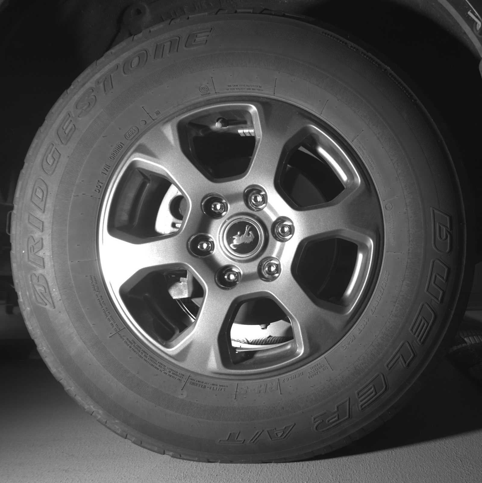 Thumbnail: 2021 Ford Bronco - 13