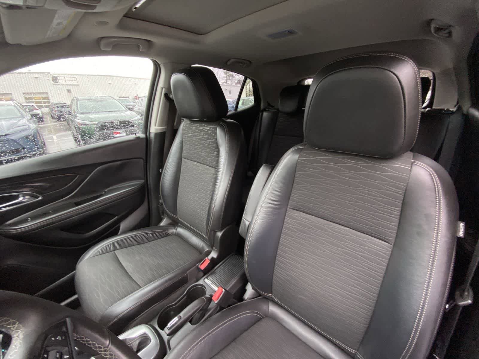 Thumbnail: 2016 Buick Encore - 18