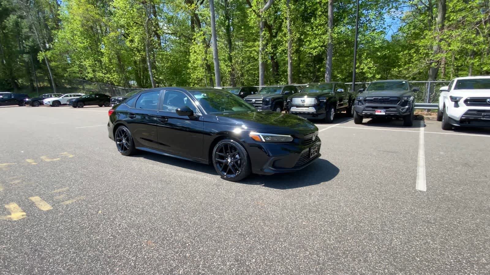 Thumbnail: 2023 Honda Civic - 4
