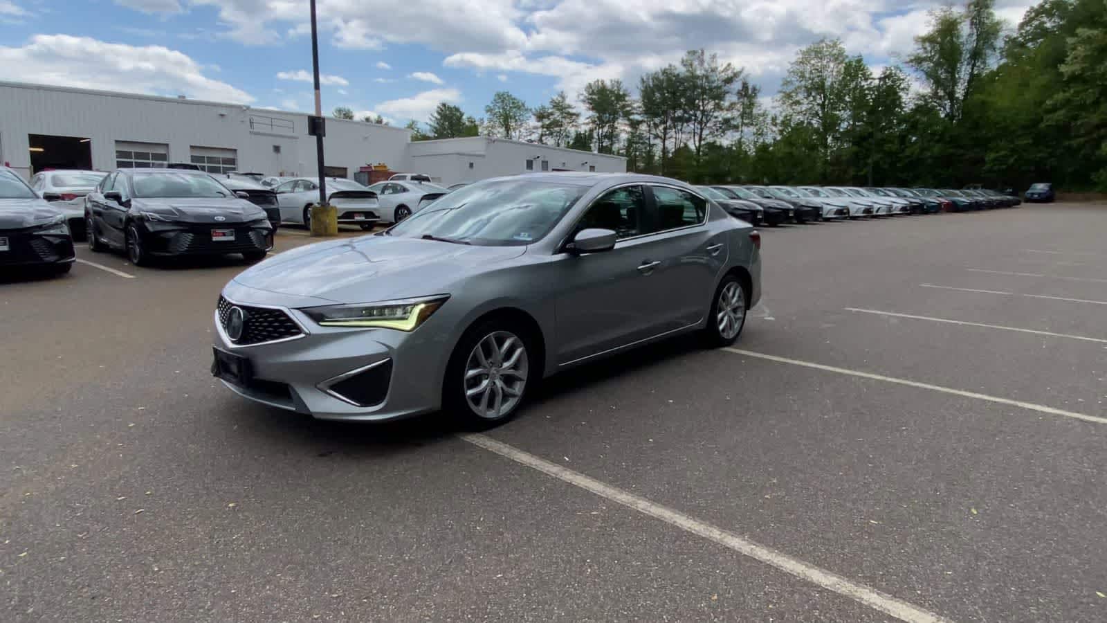 Thumbnail: 2019 Acura ILX - 4