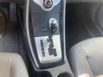 Thumbnail: 2012 Hyundai Elantra - 24