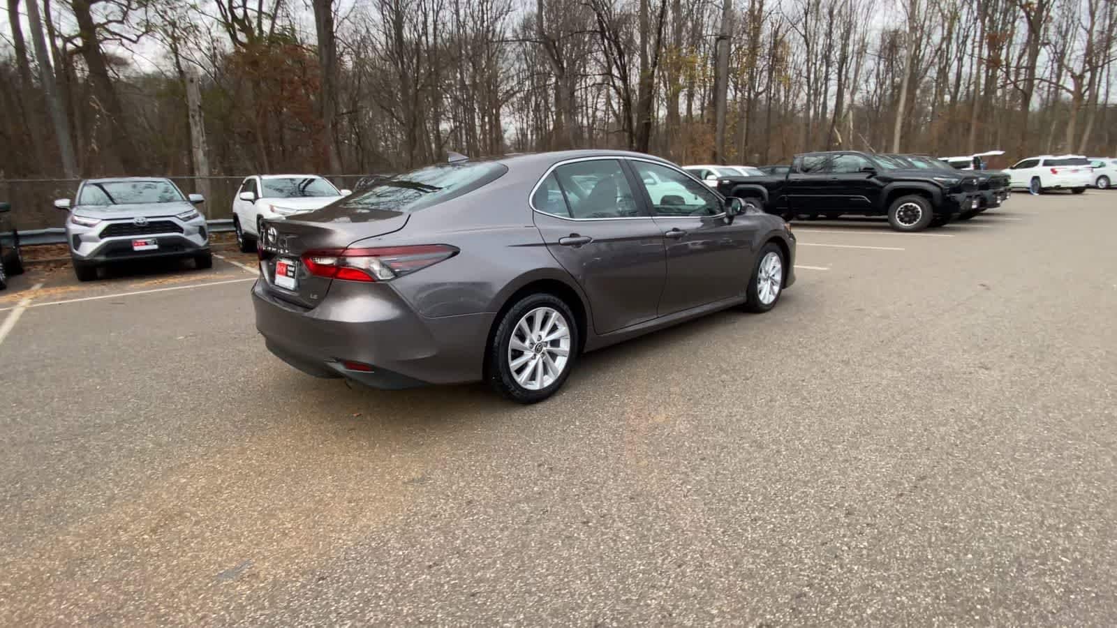 Thumbnail: 2023 Toyota Camry - 16