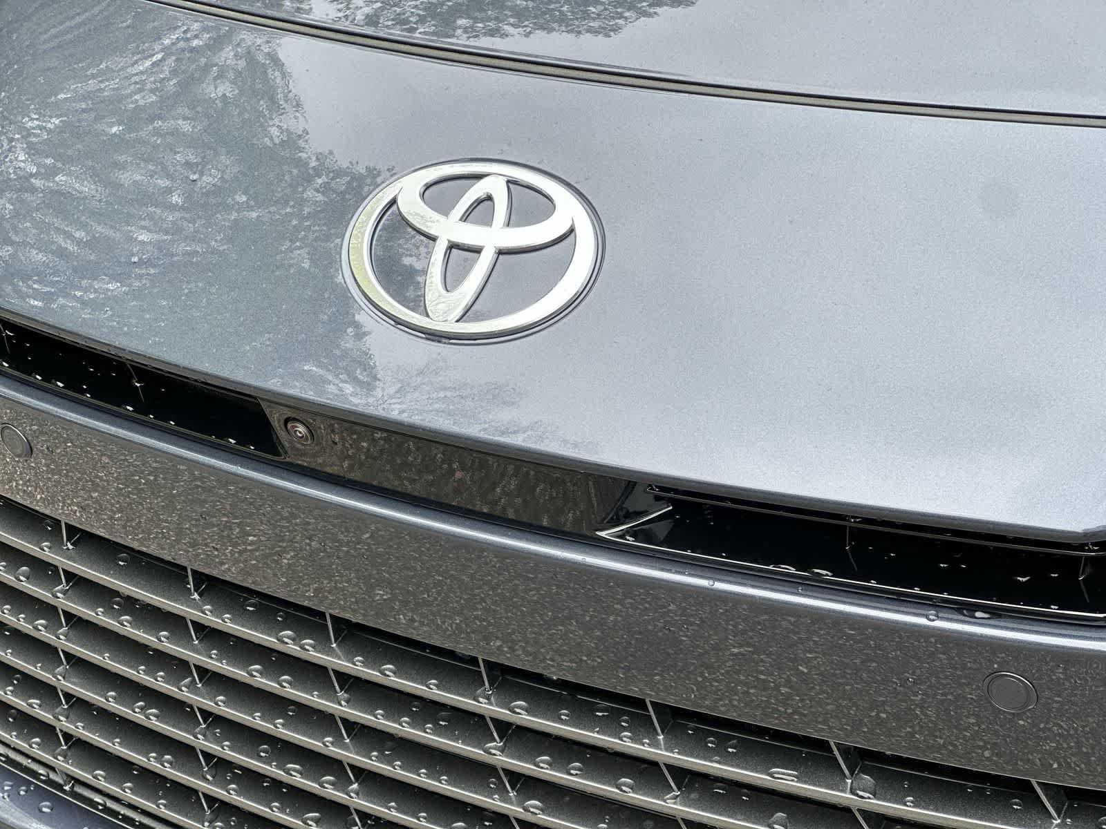 Thumbnail: 2026 Toyota Camry - 12