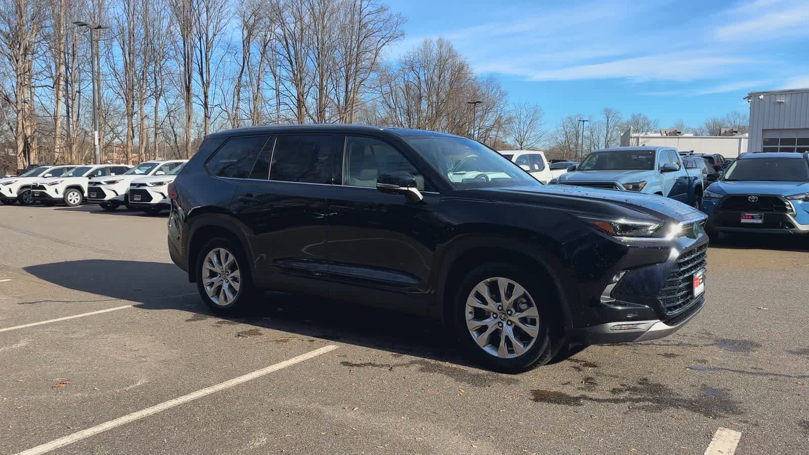 Thumbnail: 2026 Toyota Grand Highlander - 2