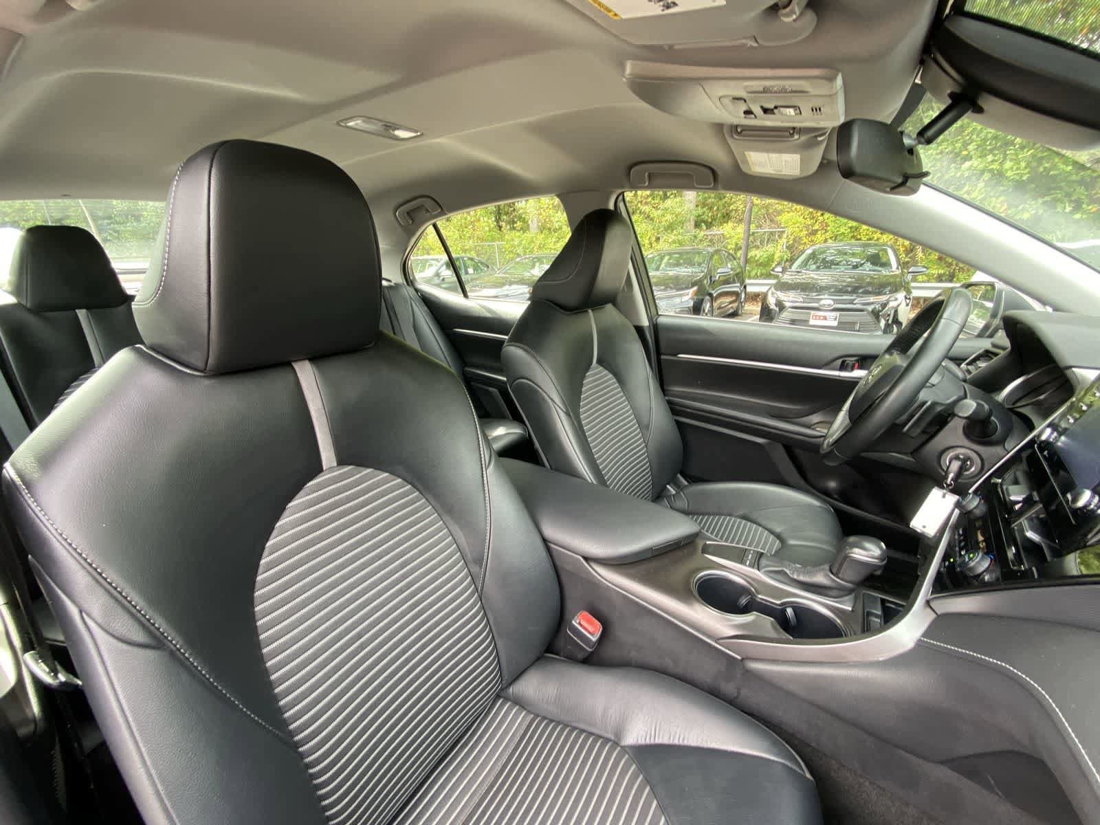 Thumbnail: 2023 Toyota Camry - 21