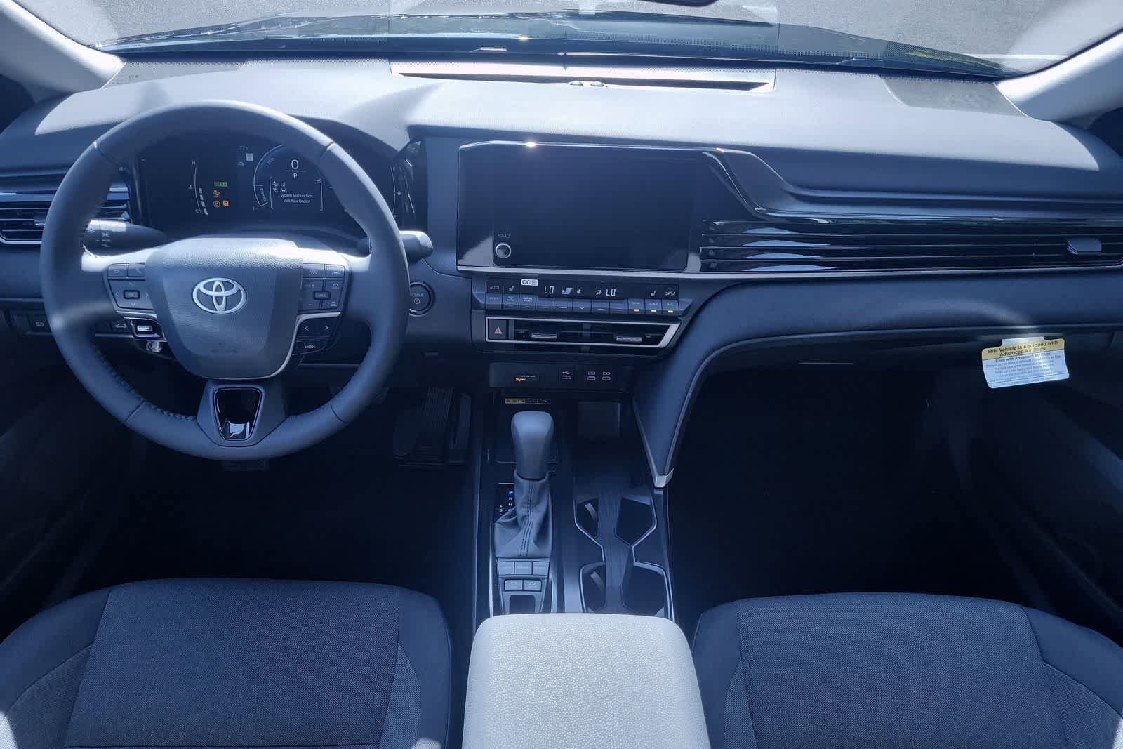 Thumbnail: 2025 Toyota Camry - 27