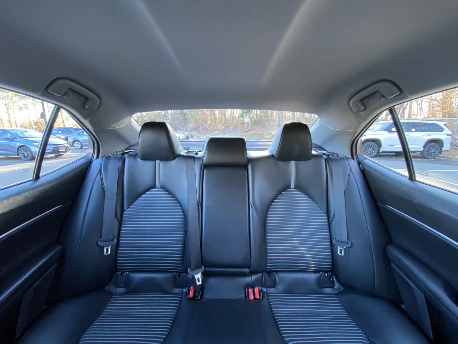 Thumbnail: 2023 Toyota Camry - 30