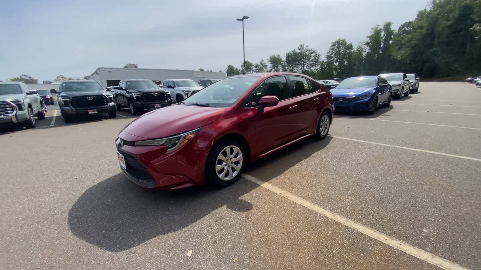 2022 Toyota Corolla LE photo 4