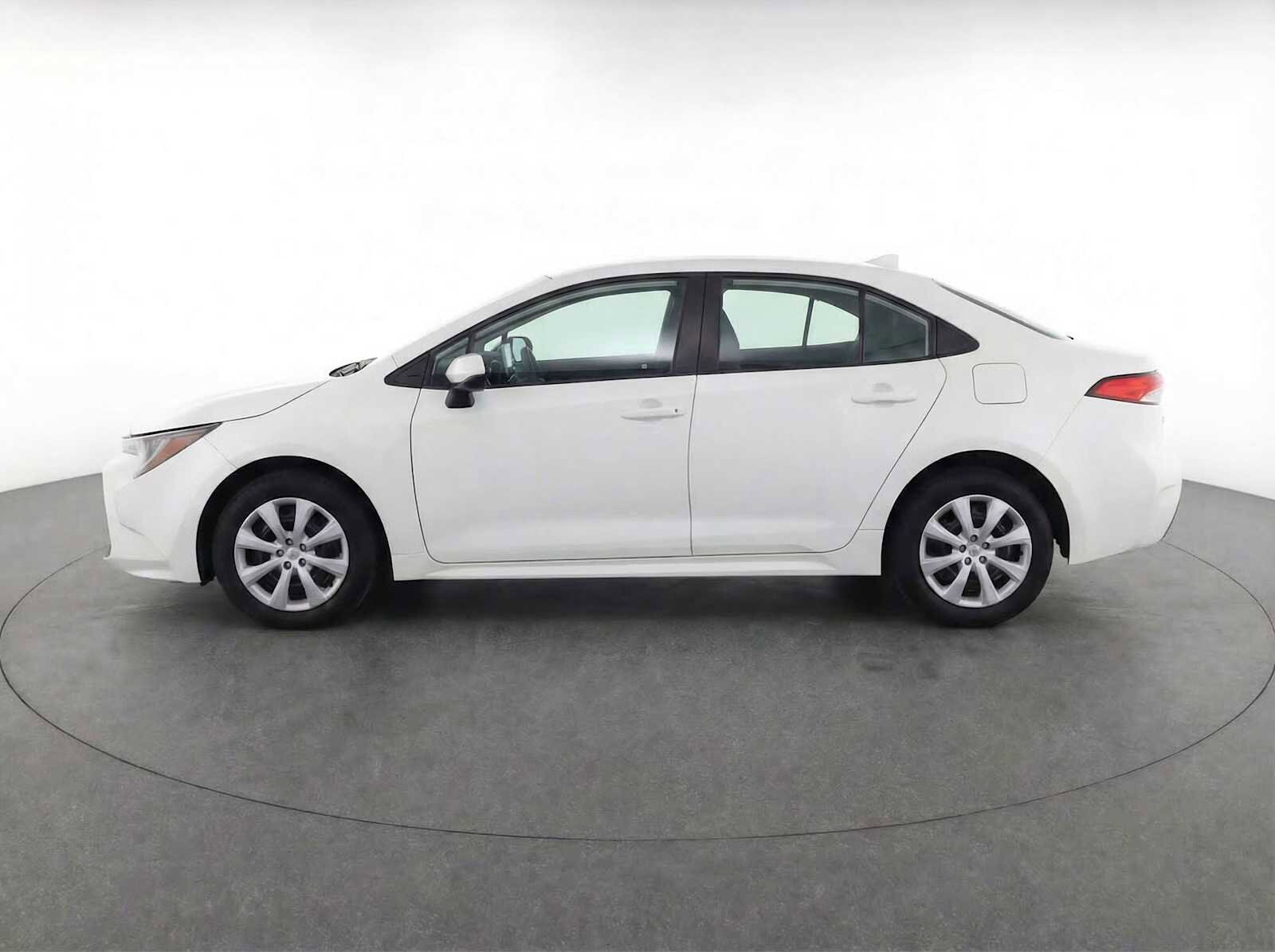 Thumbnail: 2024 Toyota Corolla - 6